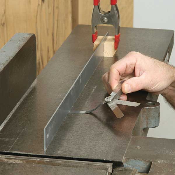 product: Woodcraft Magazine Jointer Tune Up - Downloadable Technique shown
