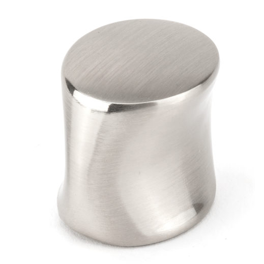 product: Richelieu Contemporary Knob, 1-3/16