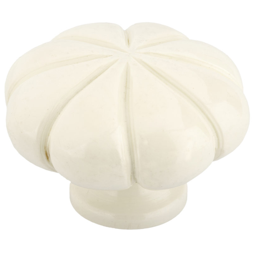 product: Richelieu Eclectic Knob, 1-17/32