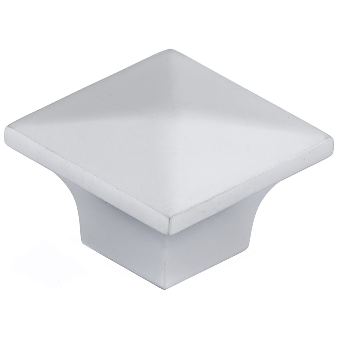 product: Richelieu Contemporary Knob, 1-1/4