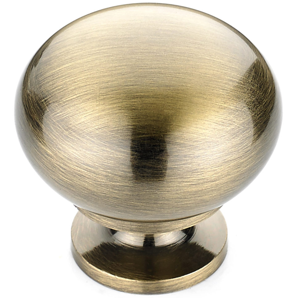 product: Richelieu Traditional Knob, 1-1/4