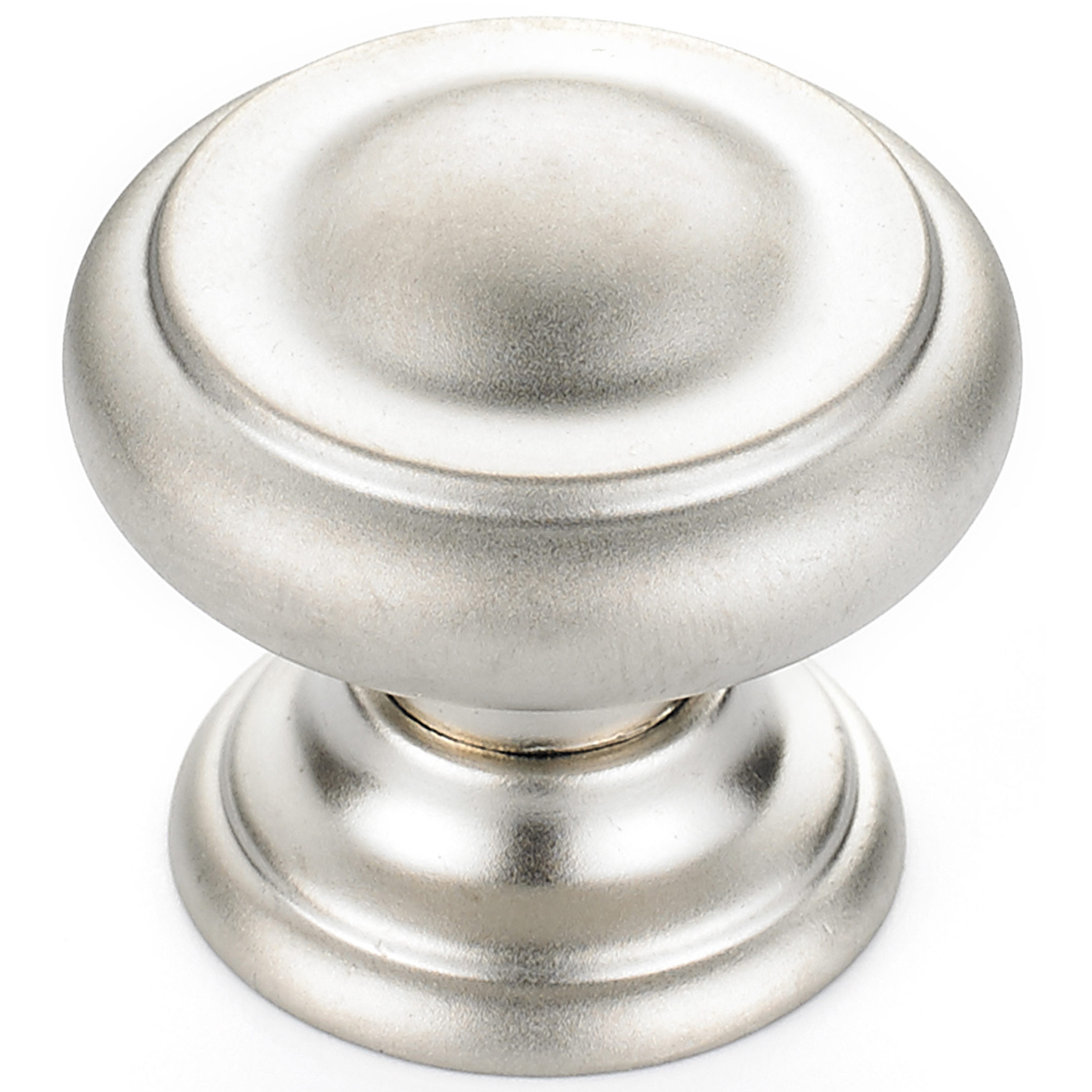 product: Richelieu Traditional Knob, 1-3/16