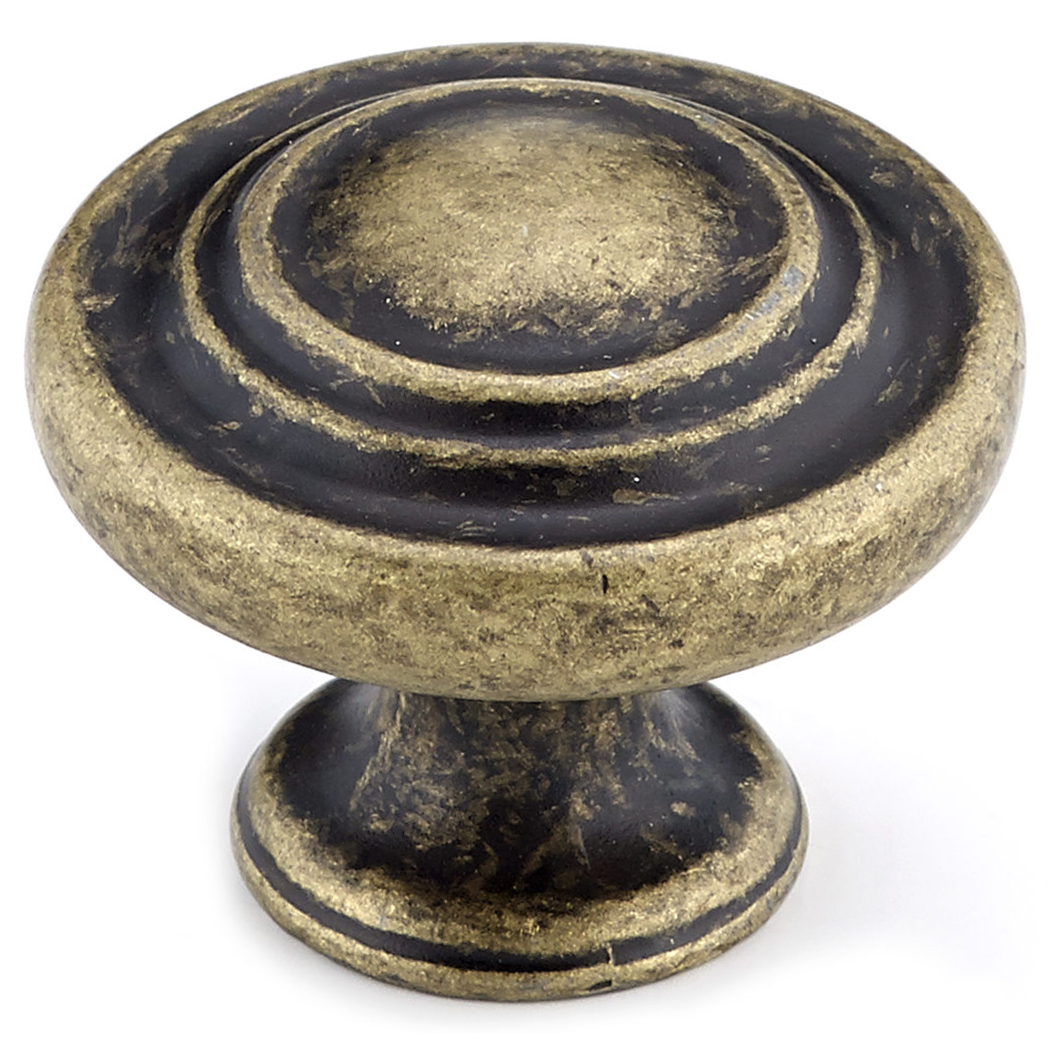product: Richelieu Traditional Knob, 1-5/16