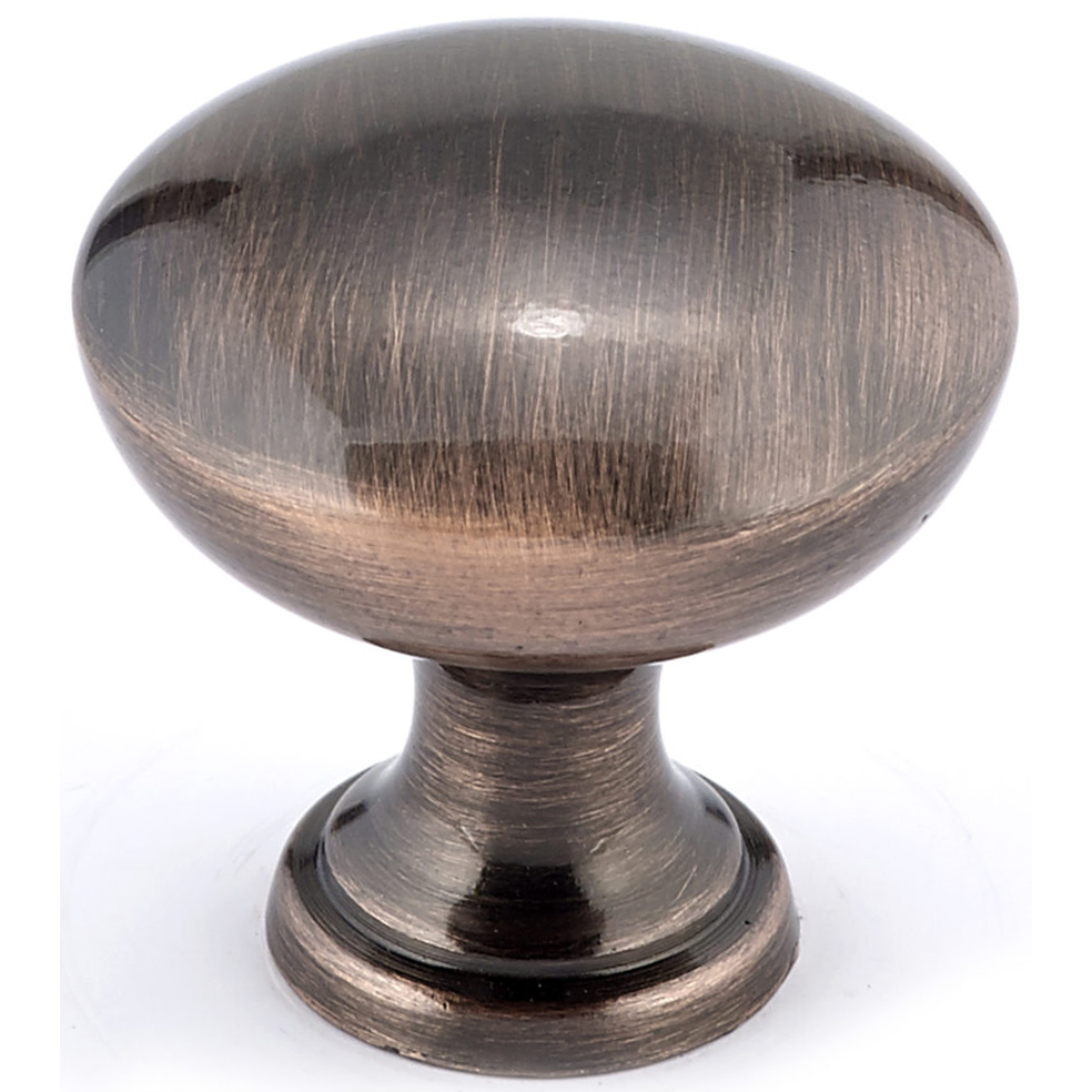 product: Richelieu Traditional Knob, 1-3/16