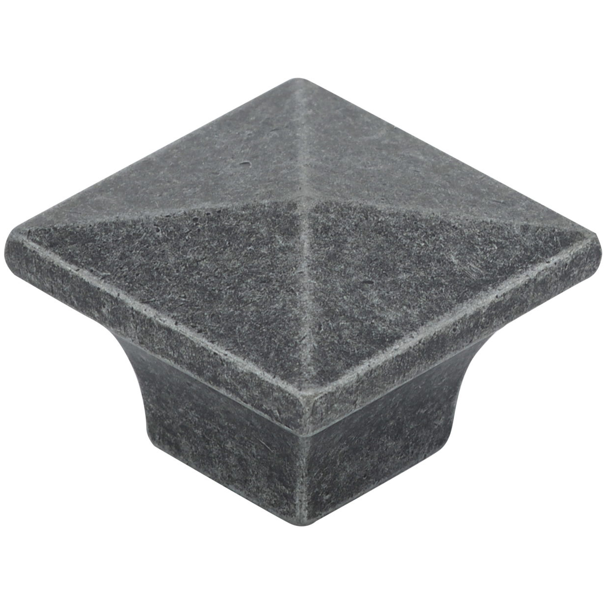 product: Richelieu Traditional Knob, 1-1/4