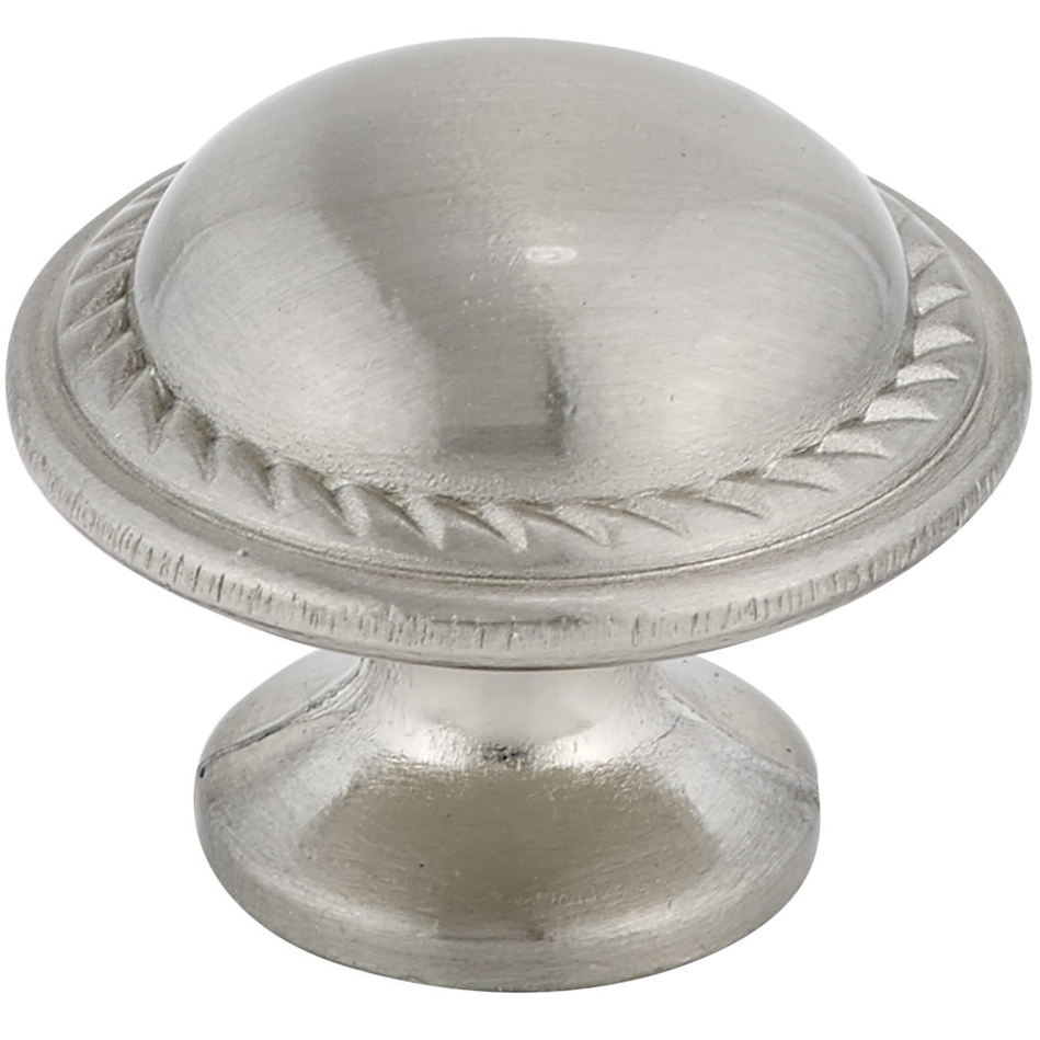 product: Richelieu Traditional Knob, 1-3/16