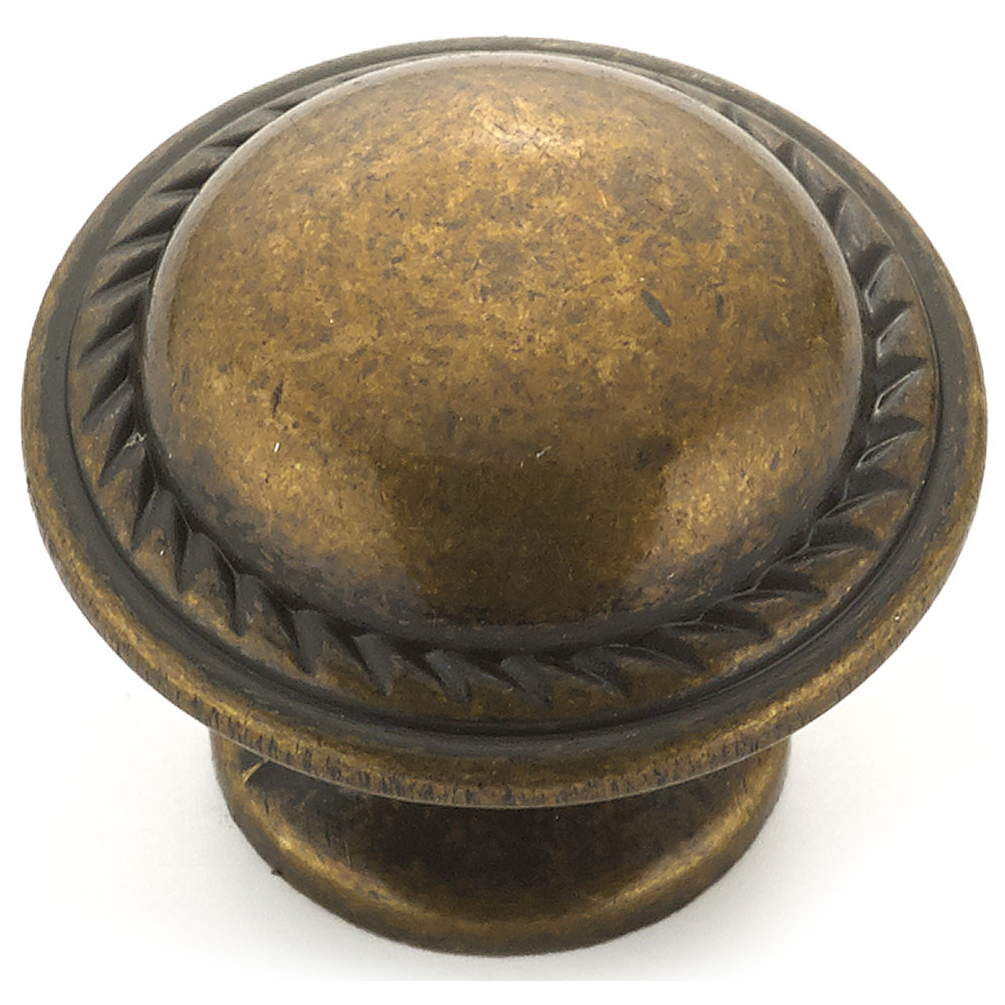 product: Richelieu Traditional Knob, 1-3/16