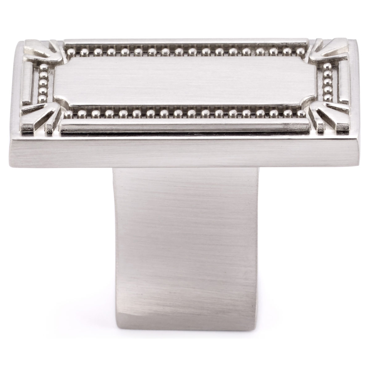 product: Richelieu Traditional Knob, 1-11/16