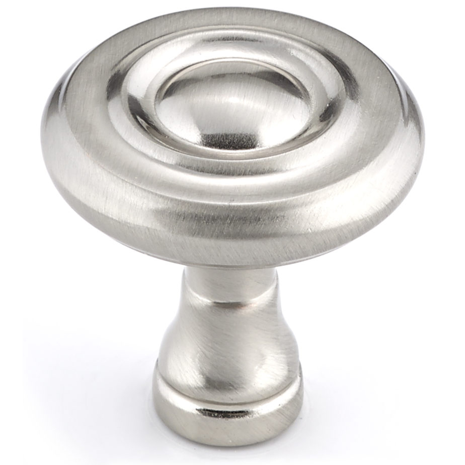 product: Richelieu Traditional Knob, 1-1/4