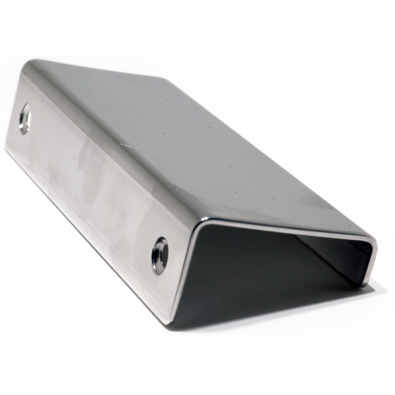 product: Richelieu Contemporary Edge Pull, 3-1/8
