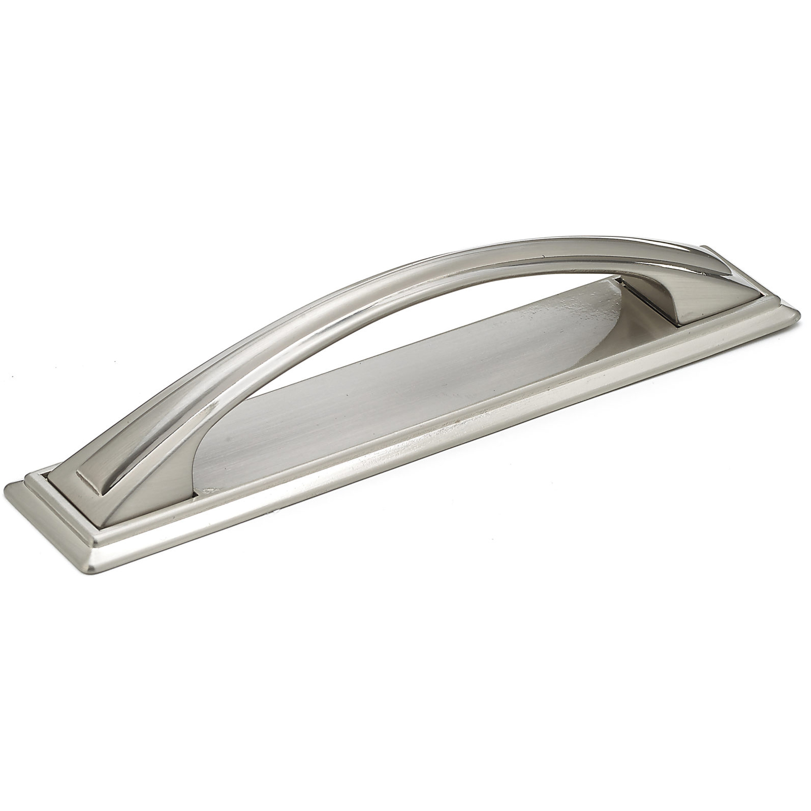 product: Richelieu Transitional Pull, 5-1/16