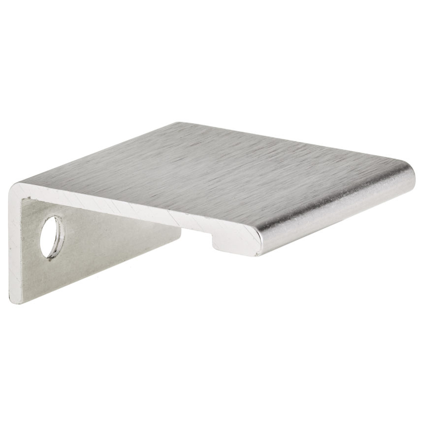 product: Richelieu Contemporary Edge Pull, 1