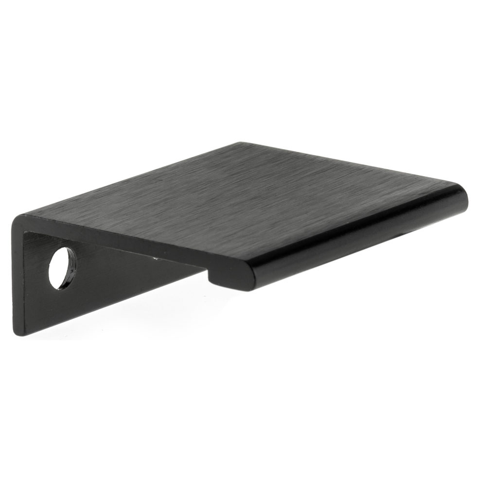 product: Richelieu Contemporary Edge Pull, 1-5/16
