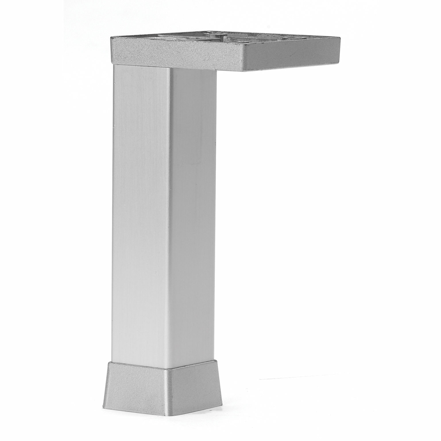 product: Richelieu 3-15/16